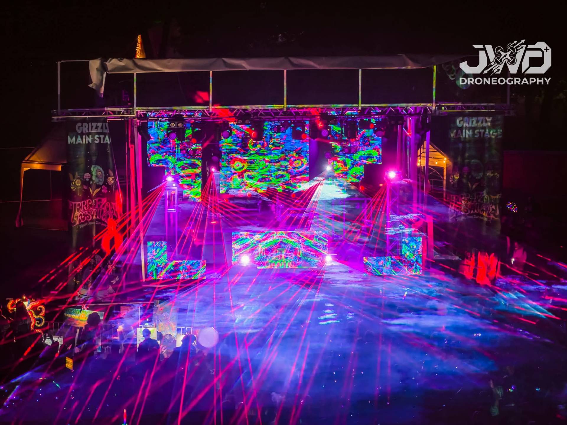 Pink lasers over the main stage